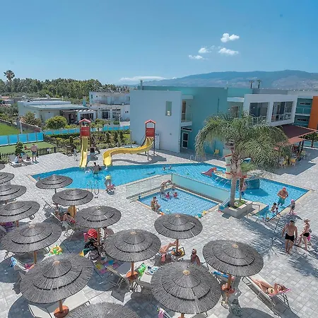 Blue Lagoon Resort-3